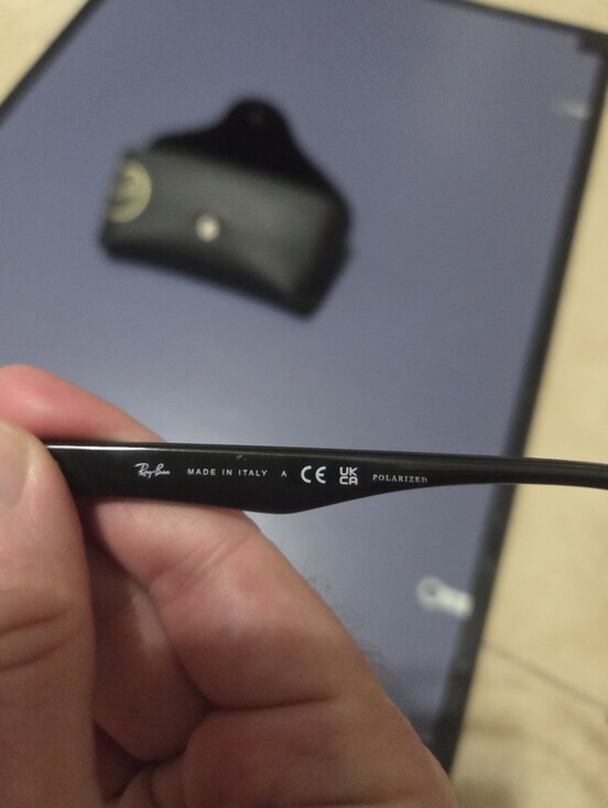 Woman Rayban Polarized Sun Glasses